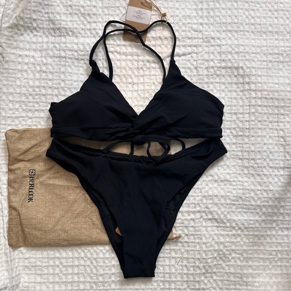 Berlook elegant Black Bikini Set by Ripplook L 33